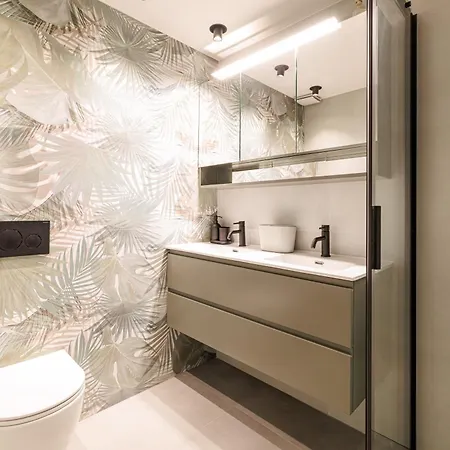 Grimaldi Place-plage-centre-clim Апартаменты