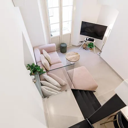 Grimaldi Place-plage-centre-clim Apartment Menton